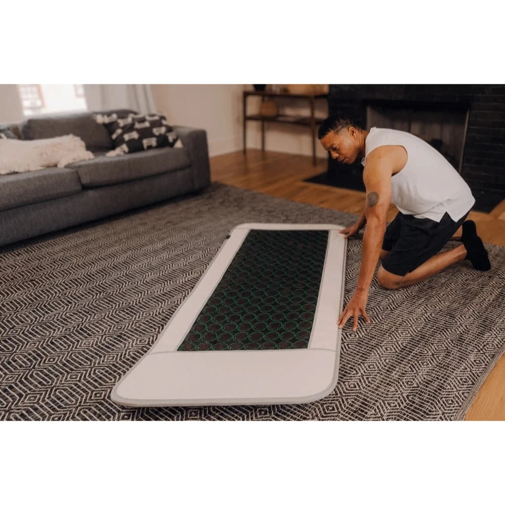 1Love Health Far Infrared Sauna Dome – remote buttons macro