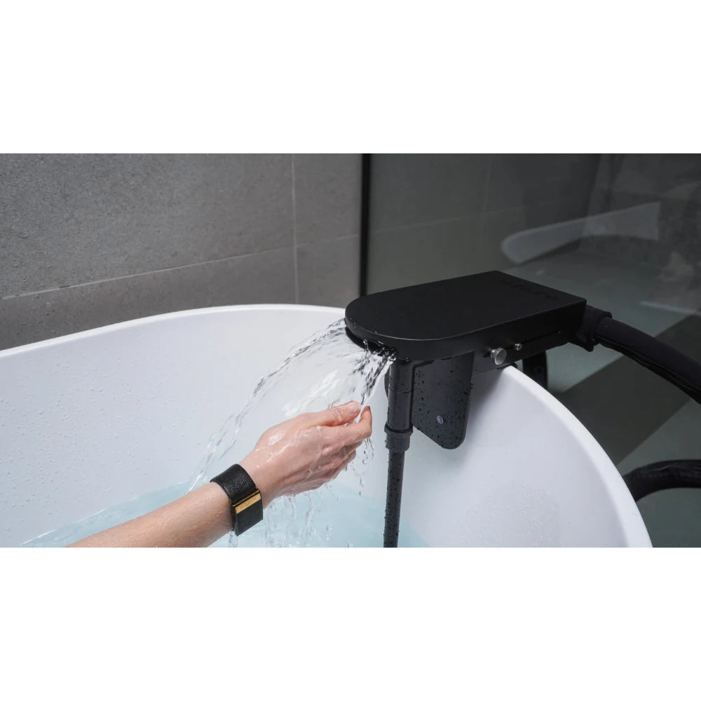 Coldture Bathtub Cold Plunge Adapter – suction cup/strainer detail