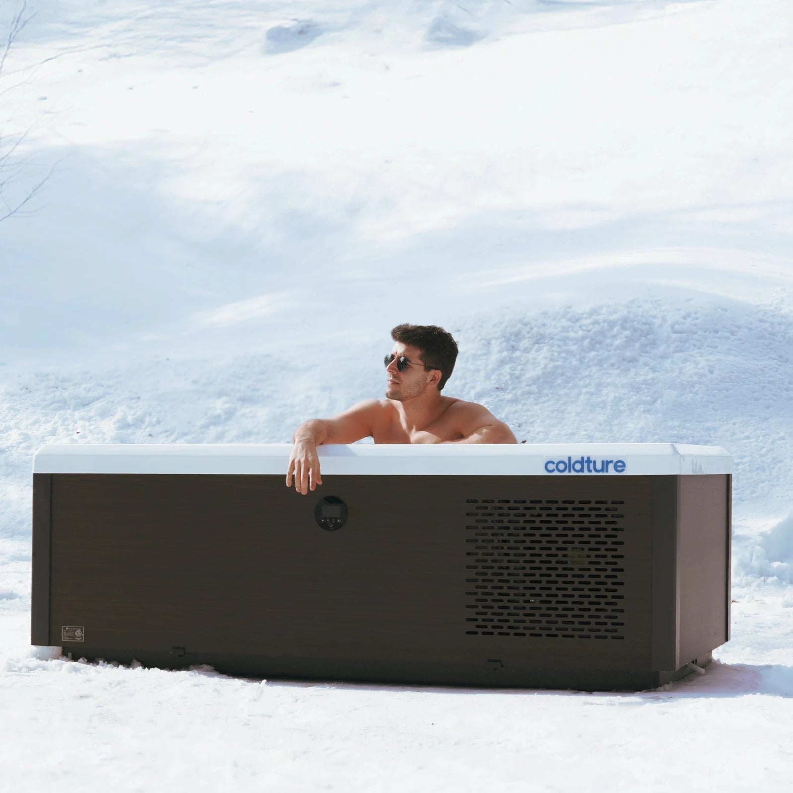 Coldture Xtreme Outdoor Cold Plunge – top view of filled tub