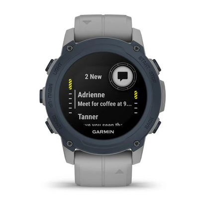 Garmin Descent G1 smartwatch displaying new message notifications from contacts.