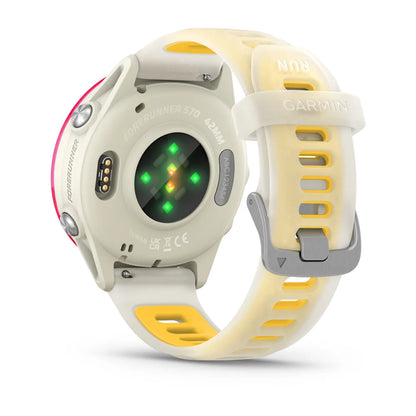 Garmin Forerunner 570 Raspberry 42 mm – bezel and buttons macro