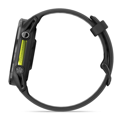 Garmin Forerunner 970 Carbon Gray – strap and lug texture detail