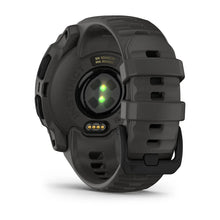 Garmin Instinct E Black Charcoal Band 40 mm – buckle close‑up (view 7)