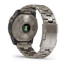 Garmin quatix 7X Solar Edition – marketing hero composite