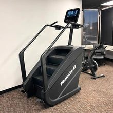 Muscle D Fitness Commercial Stair Climber