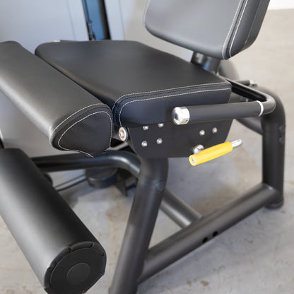 Muscle D Fitness Vogue Leg Extension Machine