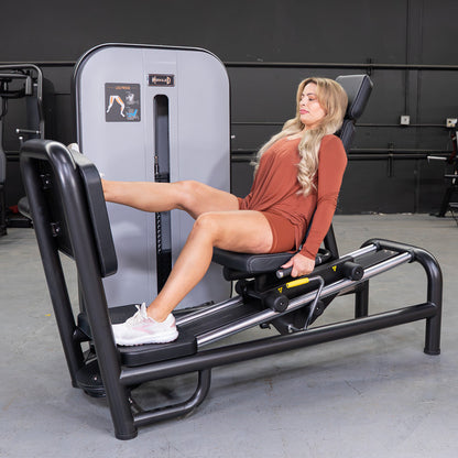 Muscle D Fitness Vogue Leg Press Machine