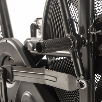 XMARK CAT 3 Hurricane Commercial Air Bike