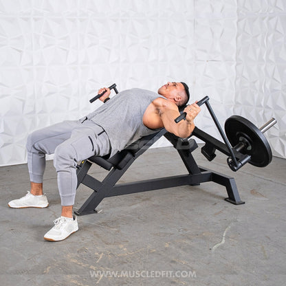 Muscle D Fitness Excel Contoured Incline Pec Fly