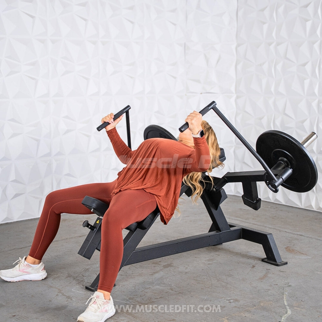 Muscle D Fitness Excel Contoured Incline Pec Fly