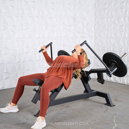 Muscle D Fitness Excel Contoured Incline Pec Fly