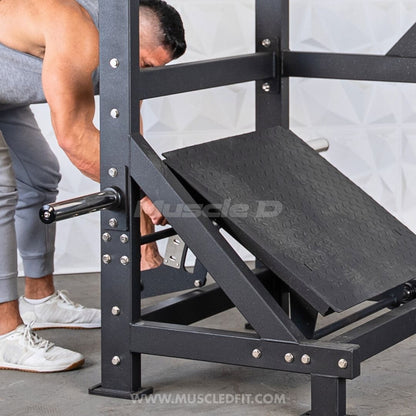 Muscle D Fitness Excel Counterbalanced Pendulum Squat