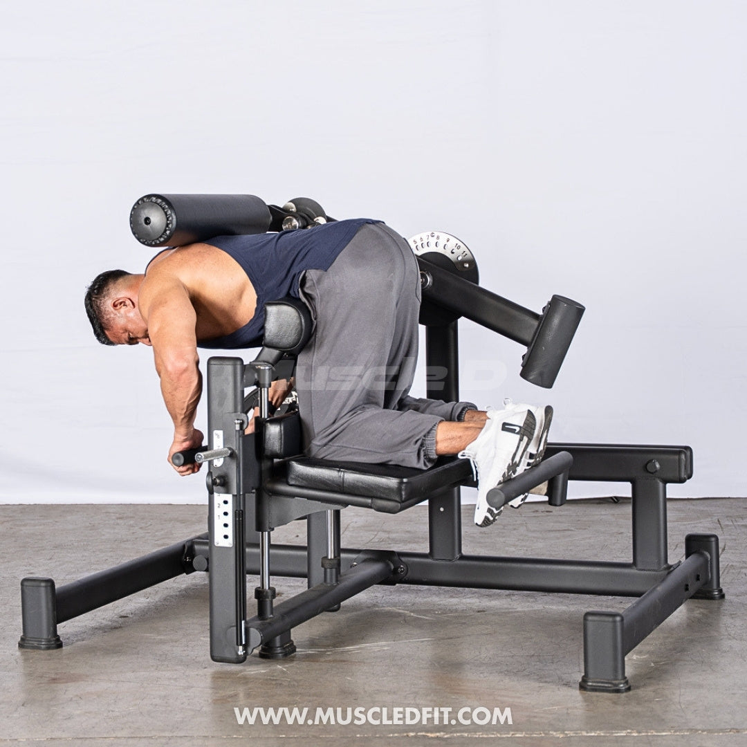 Muscle D Fitness Excel Kneeling Glute/Hip Extension