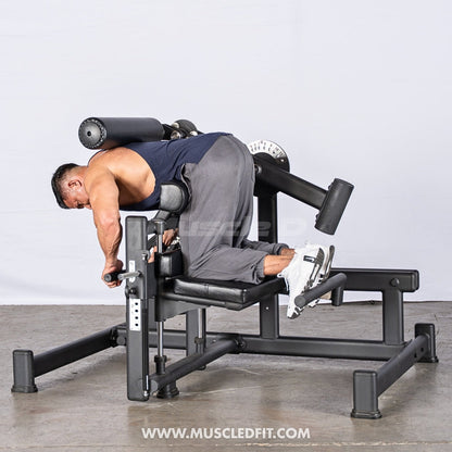 Muscle D Fitness Excel Kneeling Glute/Hip Extension