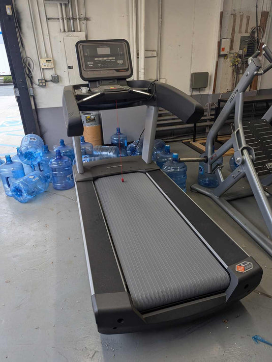 Muscle D Fitness Sweet Premium Commercial Treadmill
