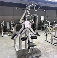 Muscle D Fitness Sweet Rotary Lat Pulldown