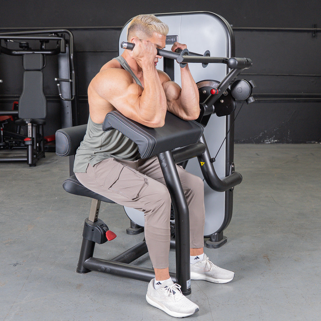 Muscle D Fitness Vogue Biceps / Triceps Combo