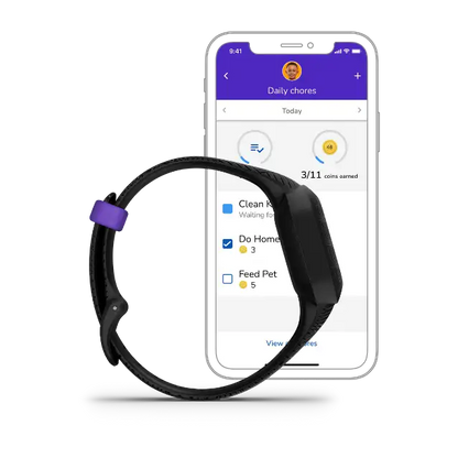 Garmin vívofit jr. 3 Black Panther – close-up of side/buckle hardware