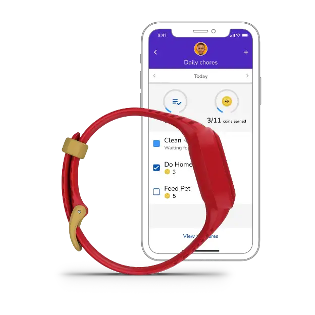 Iron Man vívofit jr. 3 – angled shot highlighting Marvel artwork on strap
