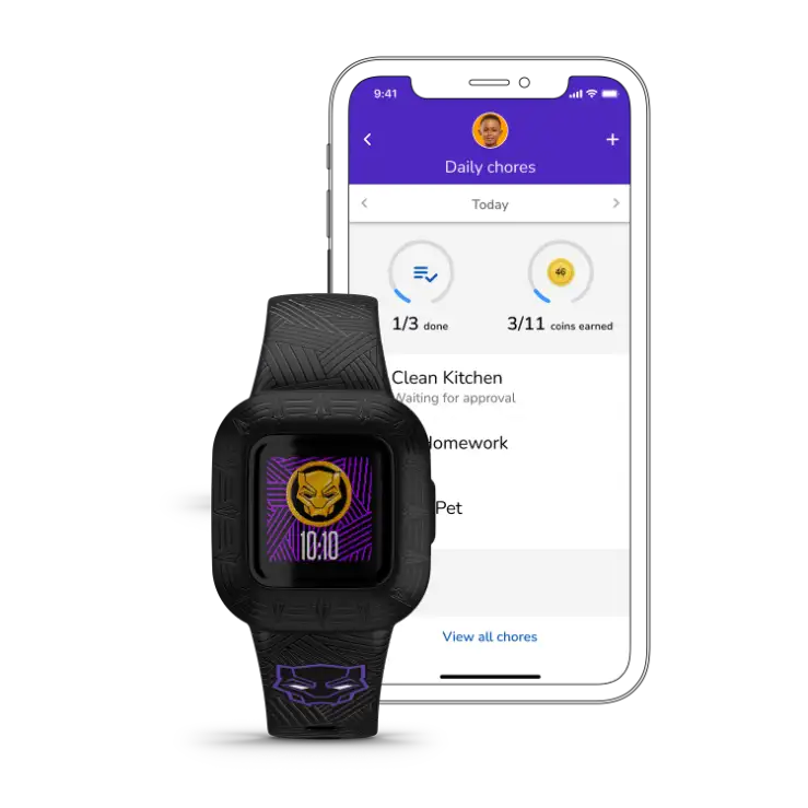 vívofit jr. 3 Black Panther edition – multiple angle composite / accessory shot